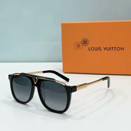 Picture of LV Sunglasses _SKUfw57303529fw
